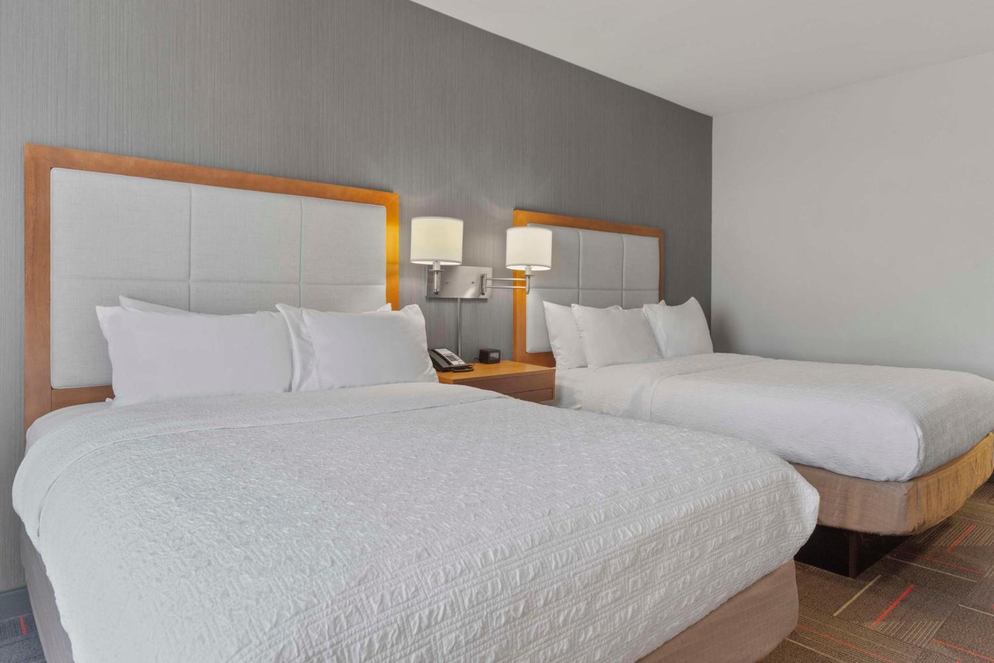 Hampton Inn & Suites Columbus Scioto Downs Esterno foto