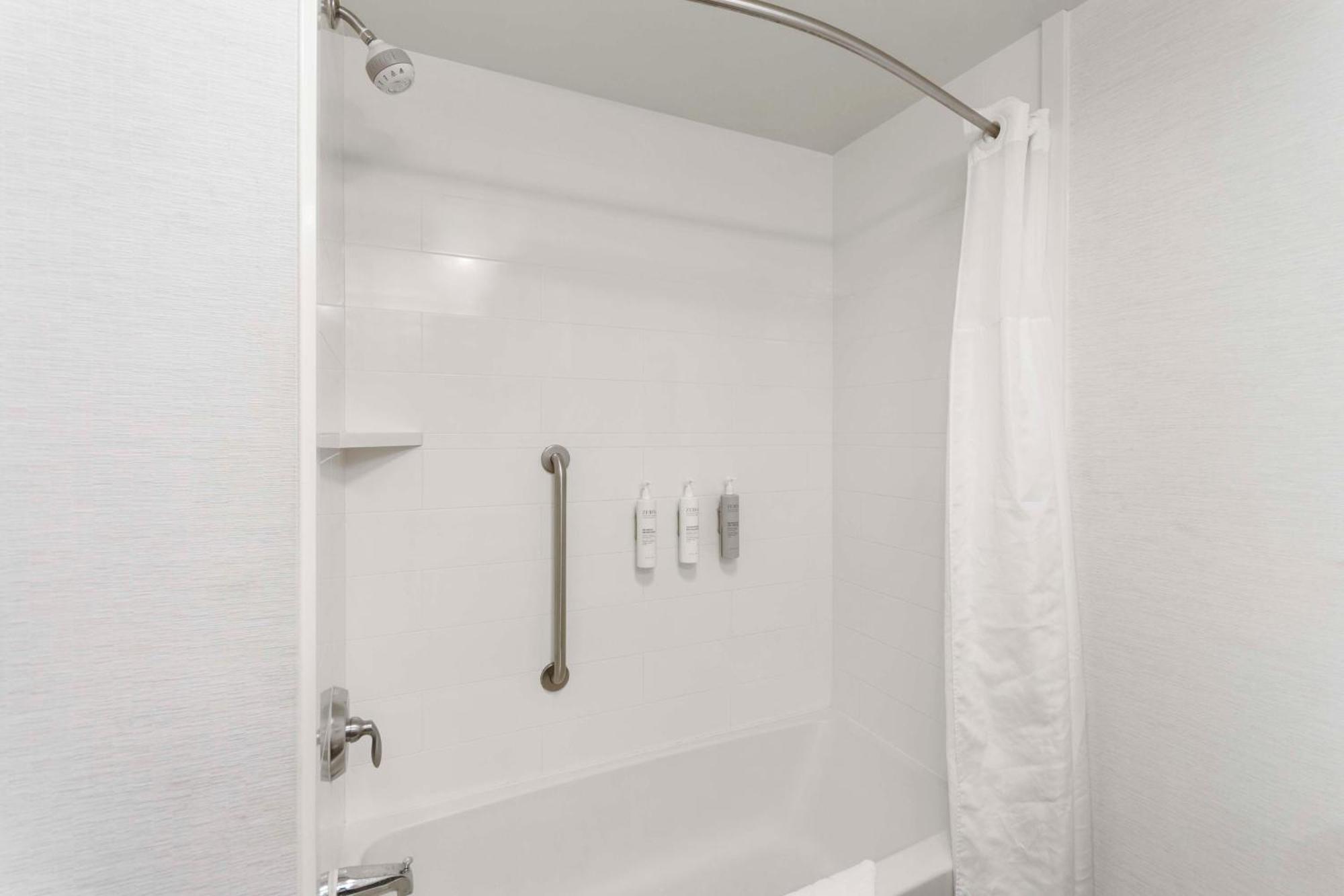 Hampton Inn & Suites Columbus Scioto Downs Esterno foto